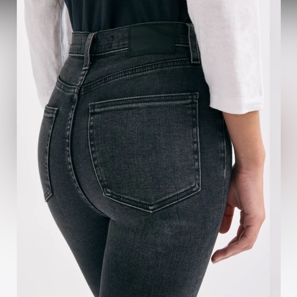 Denim Forum The Lola High Rise Skinny 28L